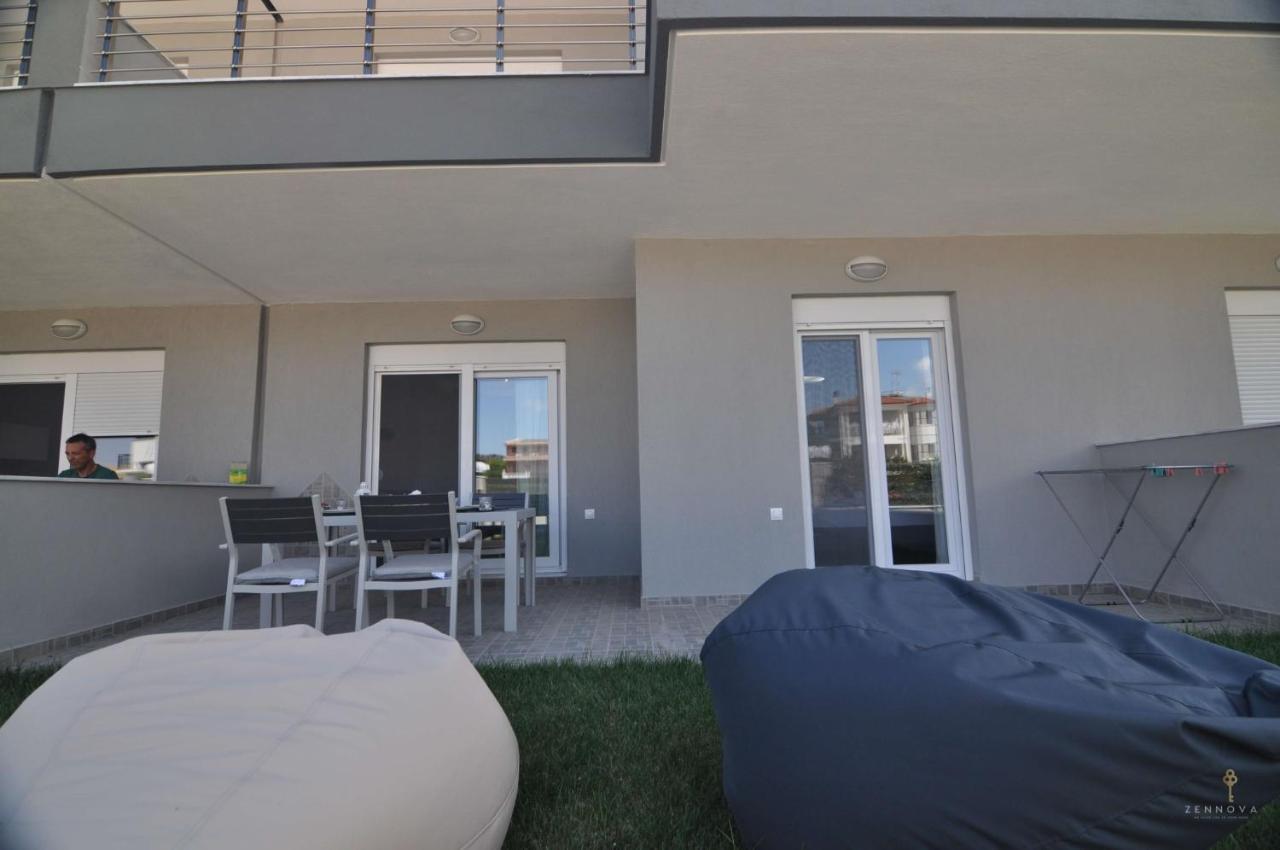 Zennova #24, Flow Nikiti Family Apt エクステリア 写真